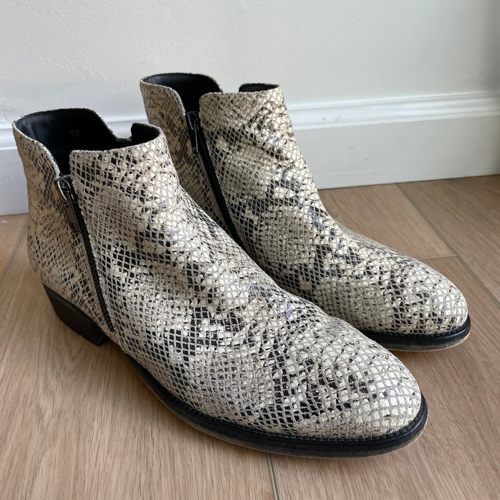 Vaneli Womens Snakeskin Print Ankle Boots Grey Cream Dual Zip Booties 10M